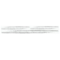 Rysy na zderzku błotniku drzwiach masce naklejki Nissan